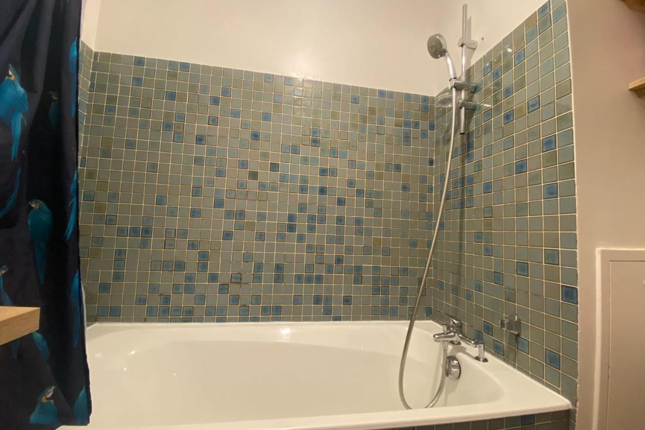 A Cosy Gem 2 Steps From The Sacre-coeur Appartement